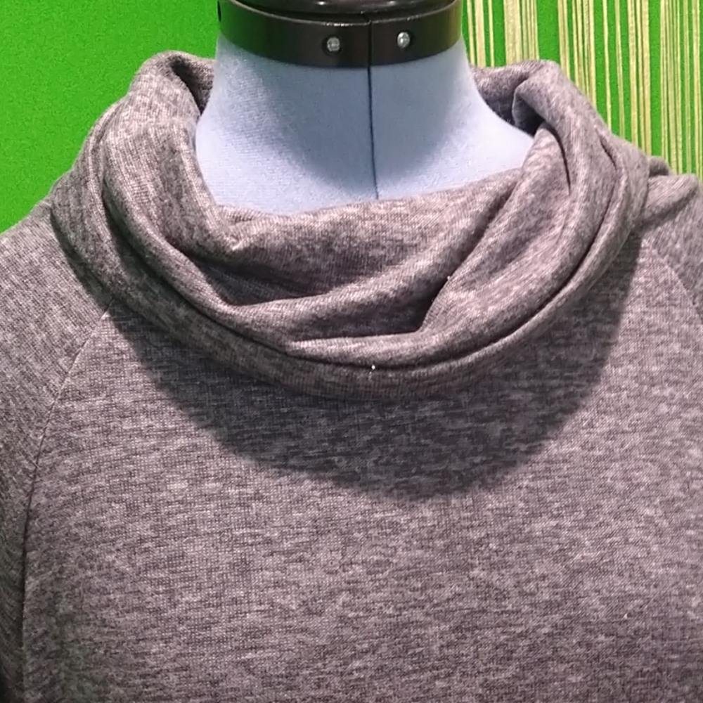 Top Gray - Picture 2 of 4